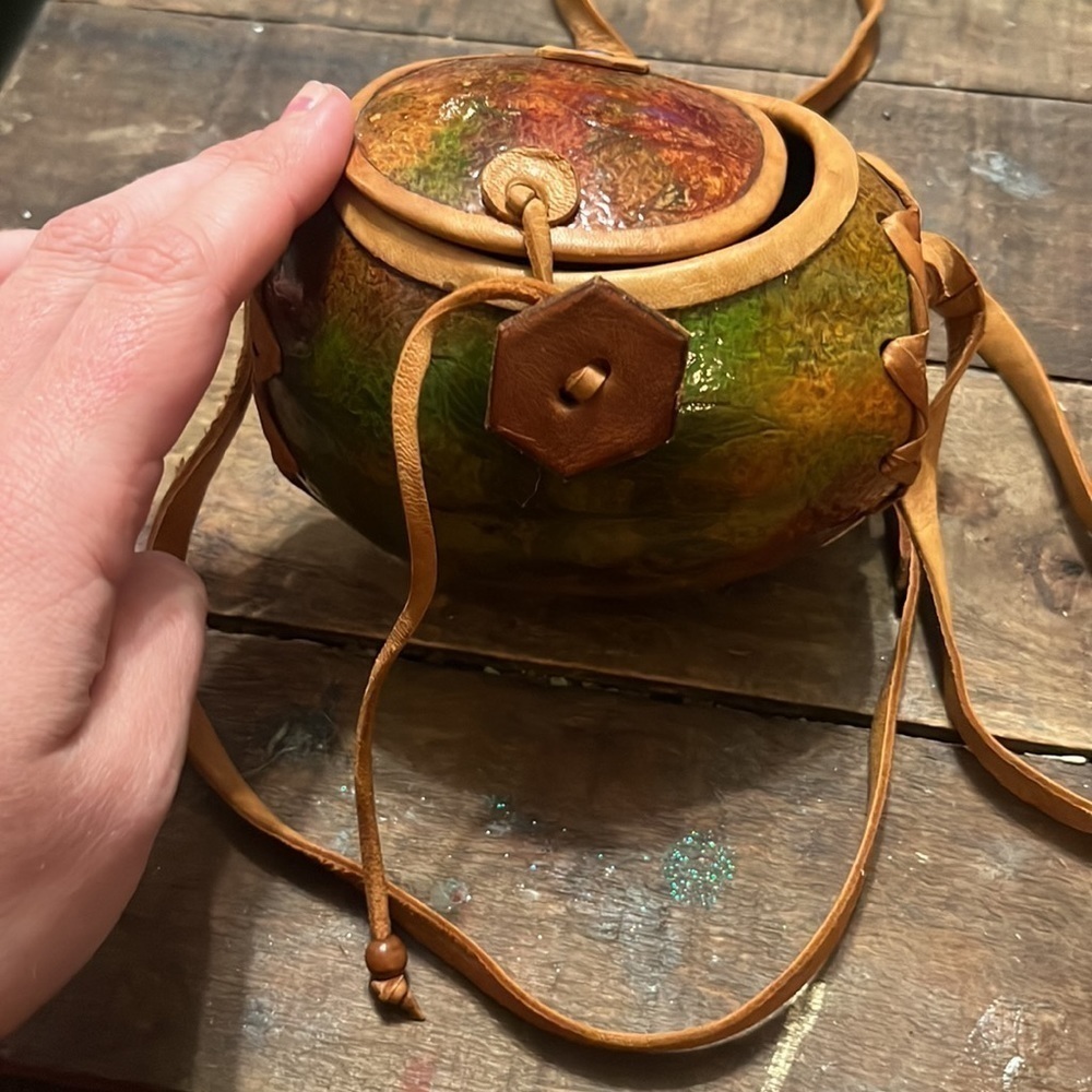 COCONUT mini purse 🥥. Make me an offer - Picture 6 of 17